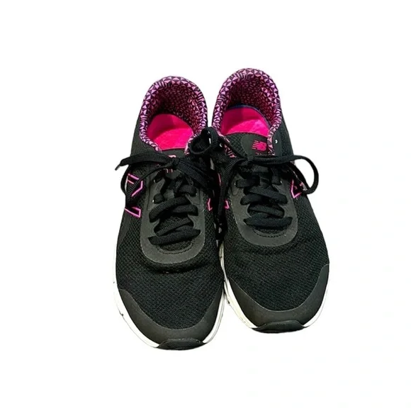 Women’s New Balance black sneakers Size 10 - Picture 4 of 7